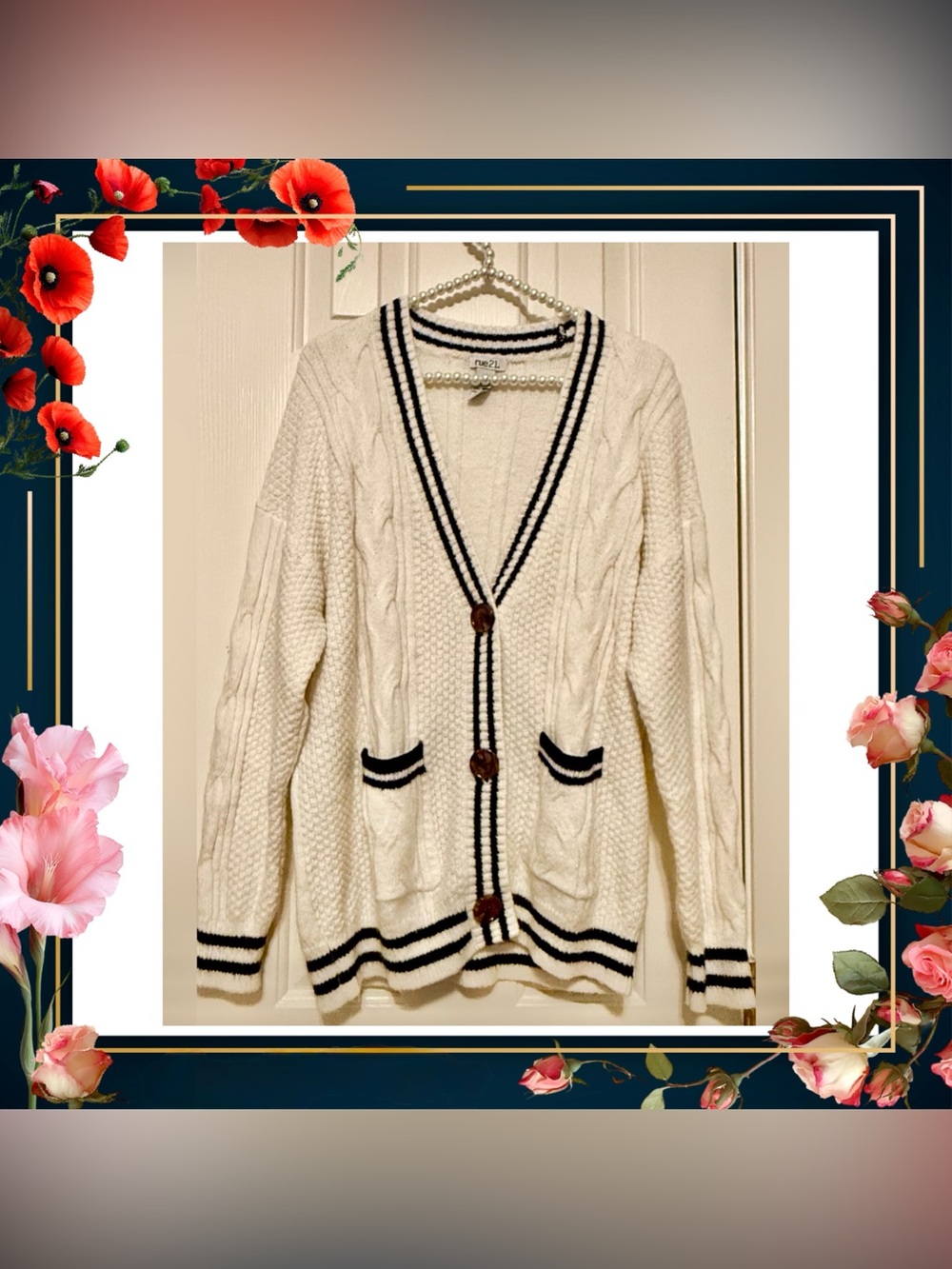 Cardigan sweater - lightweight - medium - white & black - pockets - Rue 21